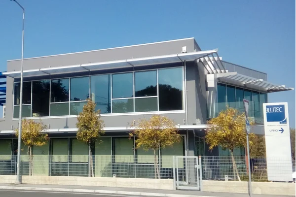 ufficio besthub laterale